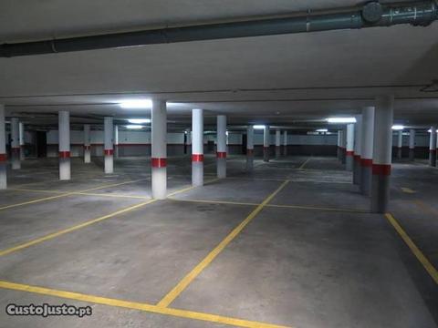 Trofa, 10 aparcamentos novos - centro