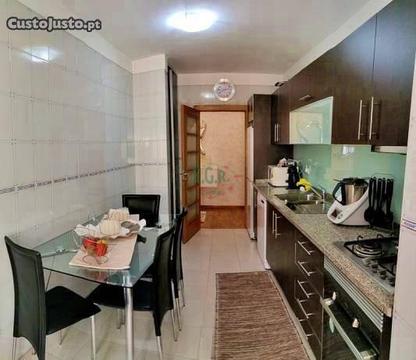 Apartamento T2 Rio Tinto - Junto ao Metro