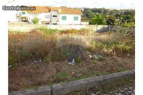 124241009-305 Terreno para construção de moradia