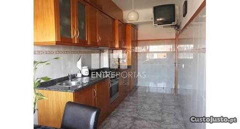 Apartamento T2 remodelado