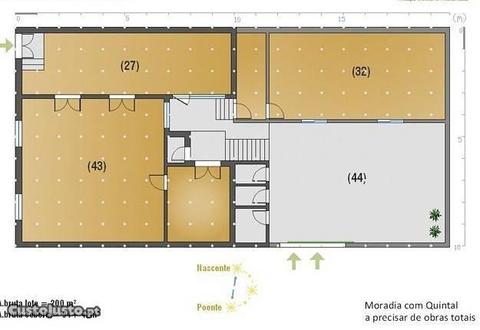 Moradia em ruína com terreno 200m2