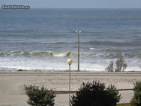 Apartamento T2 com frente Mar na Figueira da Foz