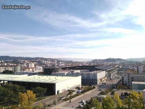 Solum T1 com terraço junto Alma Shopping