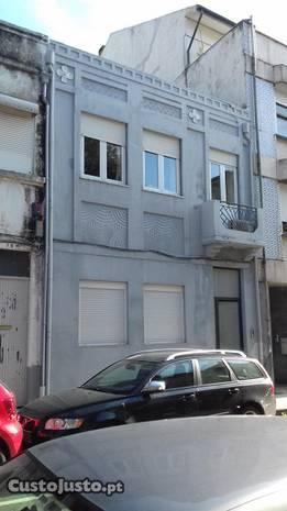 Prédio no Porto com Alojamento Local