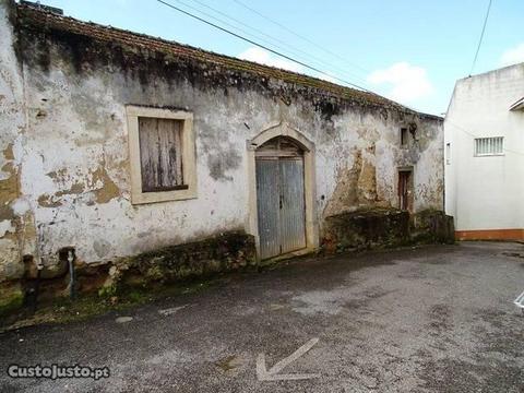 Adega com 80m2 Arelho Óbidos - JO-1211