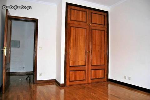 Apartamento T1 - Abelheira
