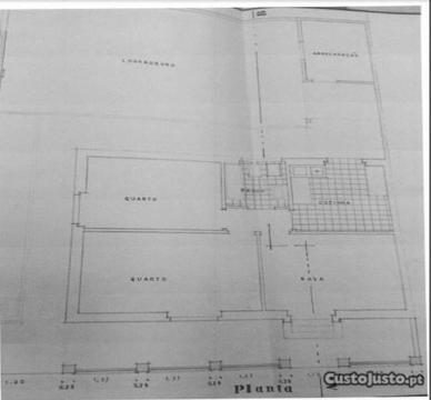 Moradia T2 em Campolide para remodelar