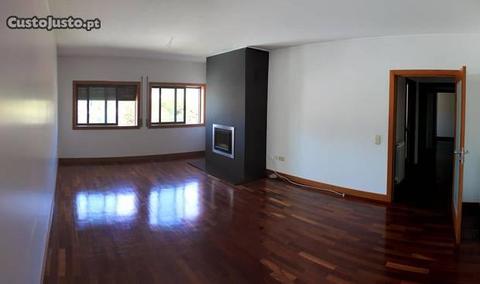 Apartamento T2 - S. Mamede do Coronado (TROFA)
