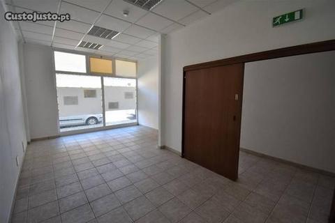 Loja no centro Silves RO-CB-03-353