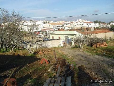 Terreno Urbano com 180m2 Cabeço Mocho/Portimão