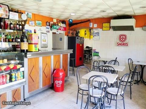 Café/Restaurante em Lourel - Sintra