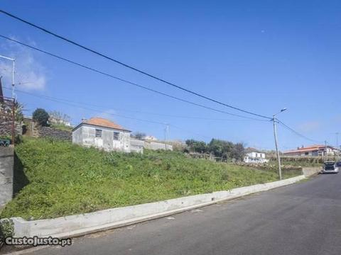 Moradia Com Terreno Nos Canhas-Ponta De Sol