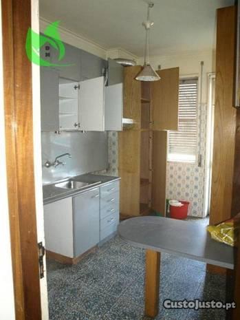 Apartamento T2, 1 wc, 76m2