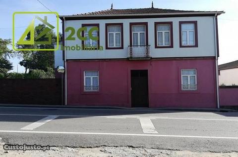 Moradia T5 c/ 1.700mt2 Terreno - Santo Tirso