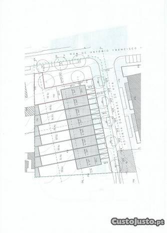 Terreno c/projeto aprovado moradiaT5 Maninhos Maia