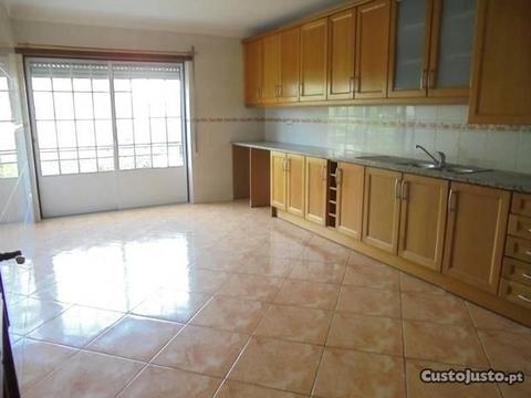 Apartamento T3 em Montemor O Velho (V09PL)