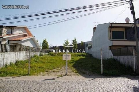 Terreno em Nogueira - excelente localização
