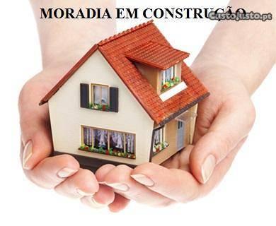 Moradia em construção - São Salvador