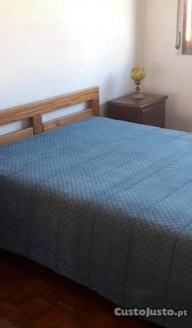 T2 ao metro H.S. João