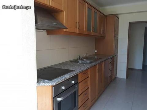 Apartamento T2, Viseu (Ref: 189182190)