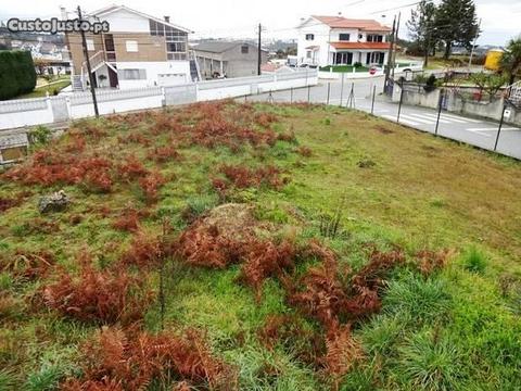 Terreno com 1.690m2 _Construção Duas Moradias