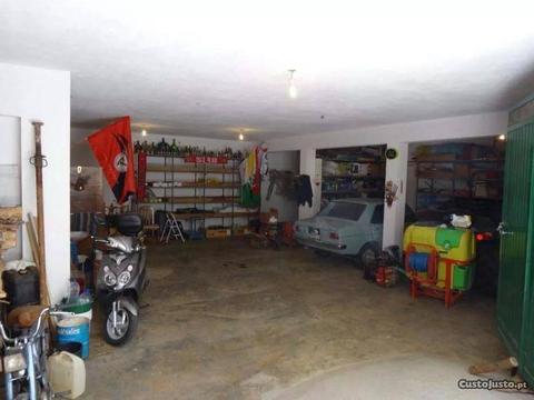 Garagem 130m2 - 5 carros