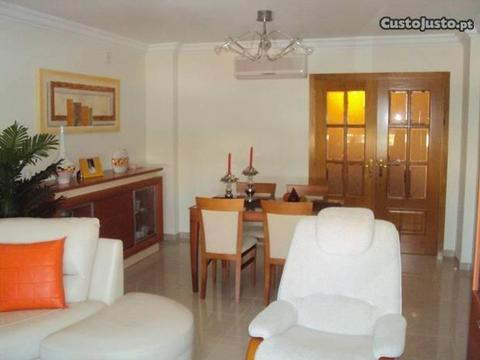 Apartamento T3 Centro/Portimão - gp-apt3257