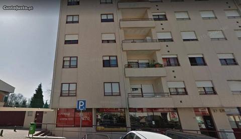 Apartamento T2 - Sta Marinha e S. Pedro Afurada