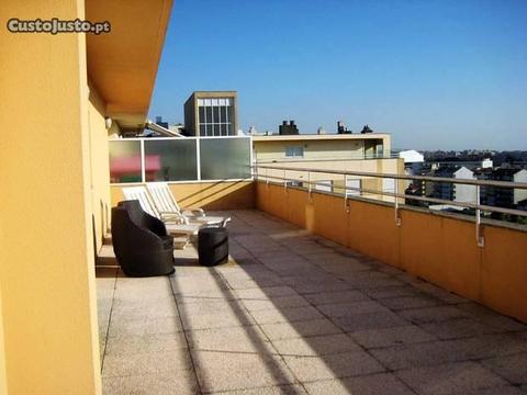 T3 - Duplex Com terraço, Boavista