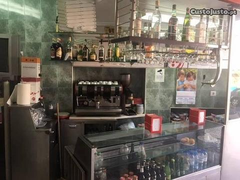 Cafe Bar Quiosque Snak Bar Mercado Arroios