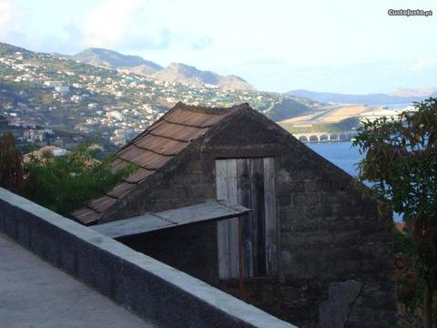 Terreno com palheiro - Gaula