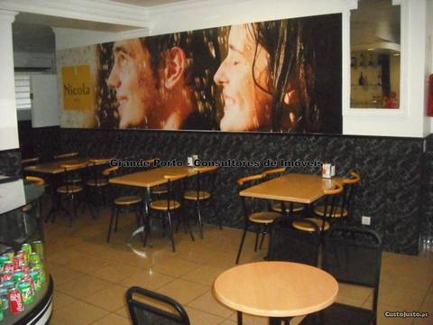 Café Snack-Bar frente ao Hospital S. João